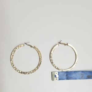 🍒 3 for $15! Gold tone hoop earrings